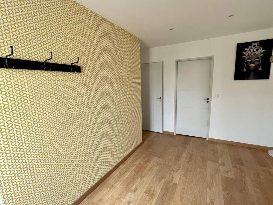 Duplex Avec Terrasse Et Parking Apartment Perpignan Exterior foto